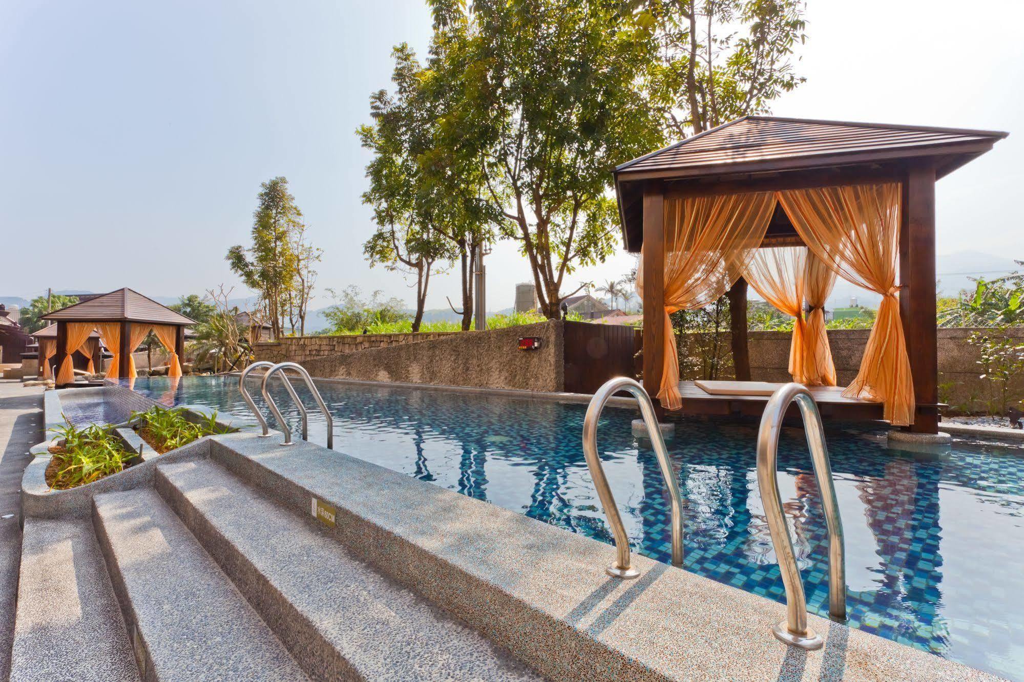 The Loft Seaside Suites Цзиньшань Экстерьер фото