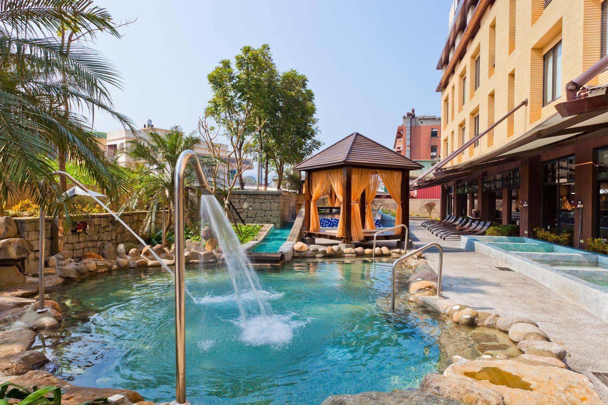 The Loft Seaside Suites Цзиньшань Экстерьер фото