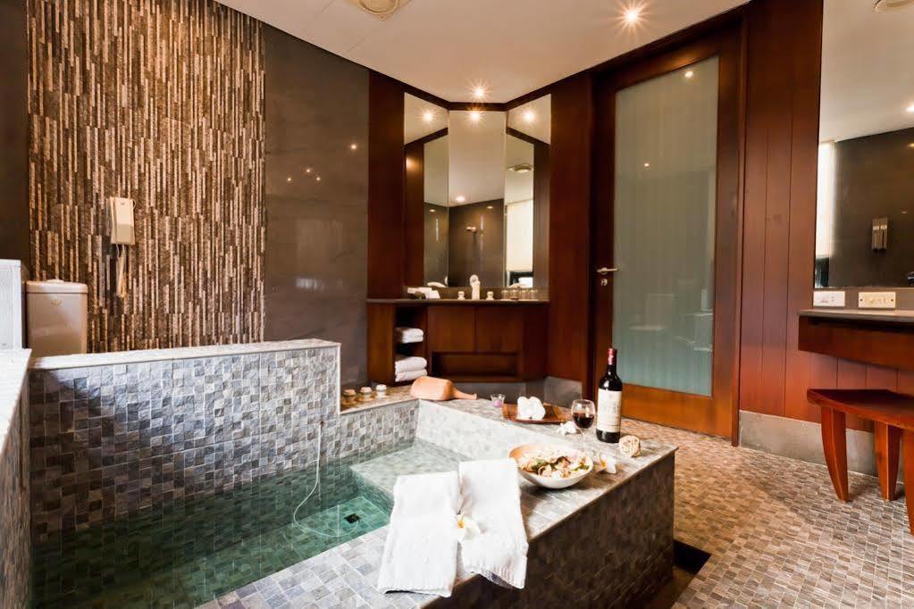 The Loft Seaside Suites Цзиньшань Экстерьер фото